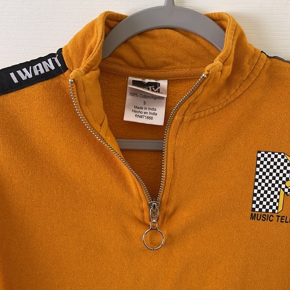 ✨SOLD✨MTV Pullover Sweatshirt 1/4 Zip - Picture 5 of 6